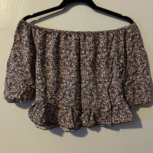Garage Floral Off The Shoulder Top - Picture 5 of 6